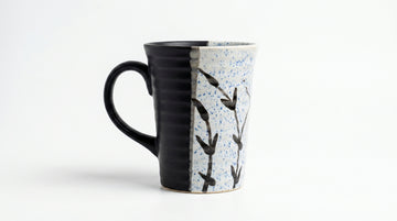 Kath N Clay Premium Ceramic Coffee Mugs Set of 2 | Handcrafted Dual-Tone Ribbed Black & Speckled White Stoneware Tea Cups with Botanical Leaf Motif | Microwave & Dishwasher Safe Luxury Drinkware