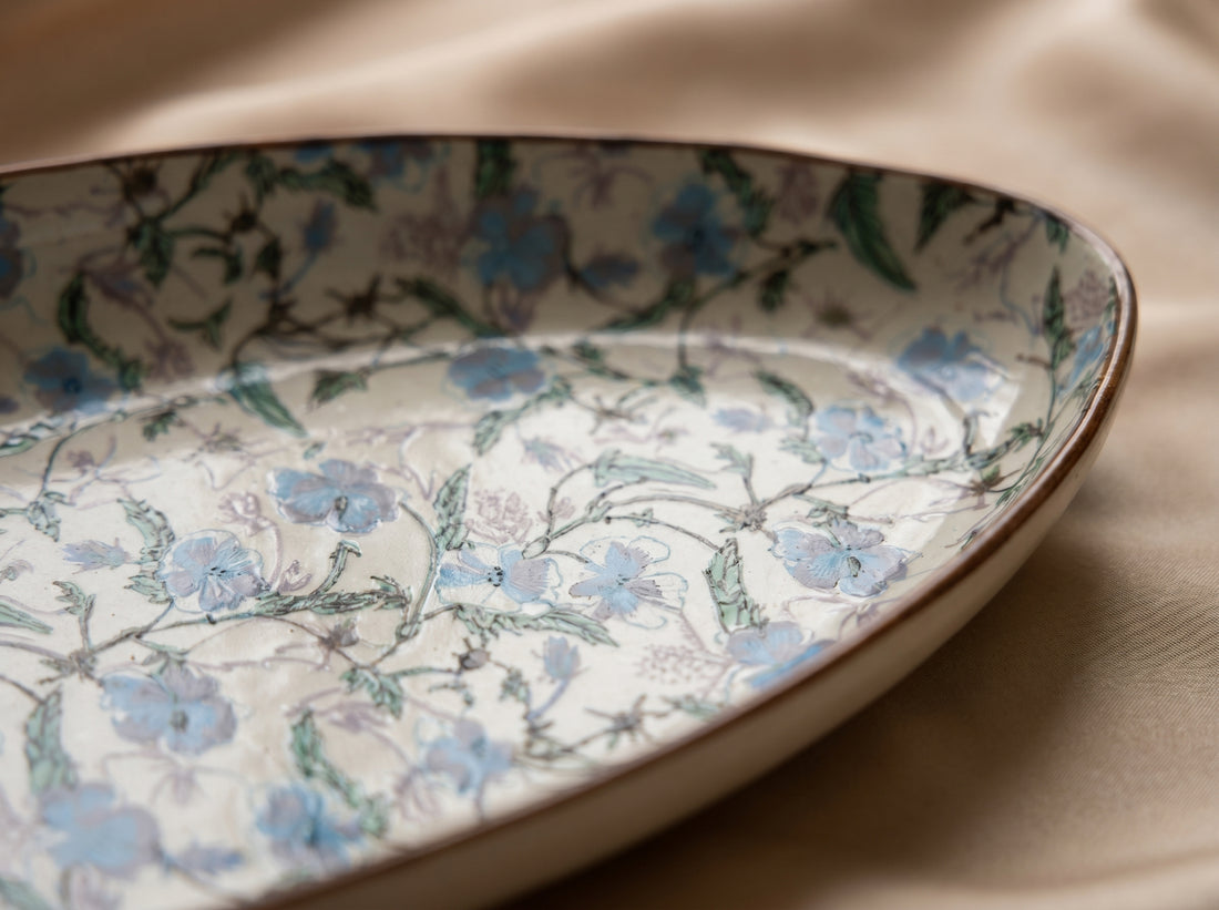 Kath N Clay Premium Large Ceramic Serving Platter (37 cm x 14 cm) | Handcrafted Blue Floral Oval Serving Tray for Snacks, Starters, Main Course & Desserts | Microwave & Dishwasher Safe Stoneware Serveware | Luxury Dining Table Decor