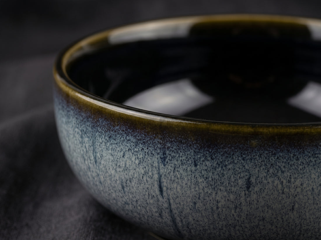 Kath N Clay Premium Ceramic Serving Bowl (Single Piece) | Reactive Ocean Blue Drip Stoneware Bowl with Glossy Black Interior | Deep Salad, Curry, Soup & Pasta Bowl | Microwave & Dishwasher Safe Luxury Tableware